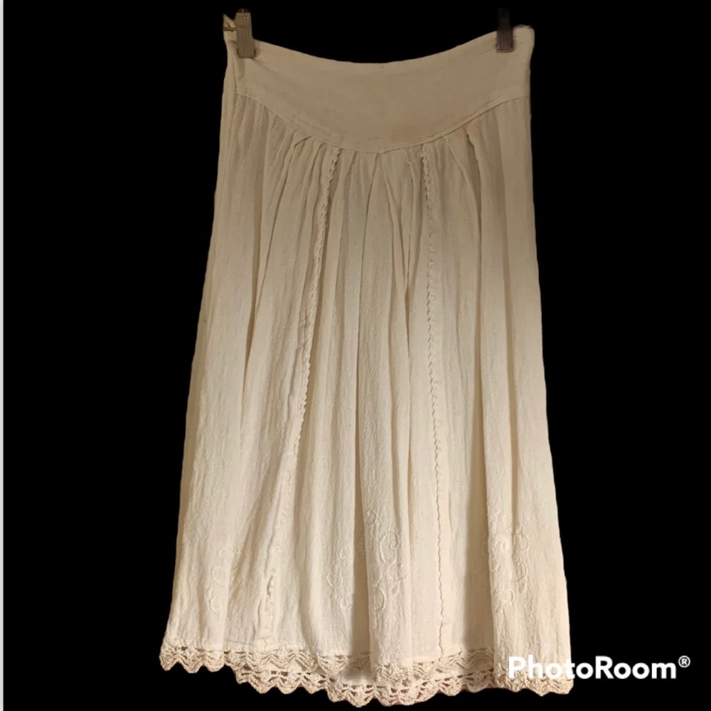 Ao Poi skirt handmade cotton fabric from Paraguay boho